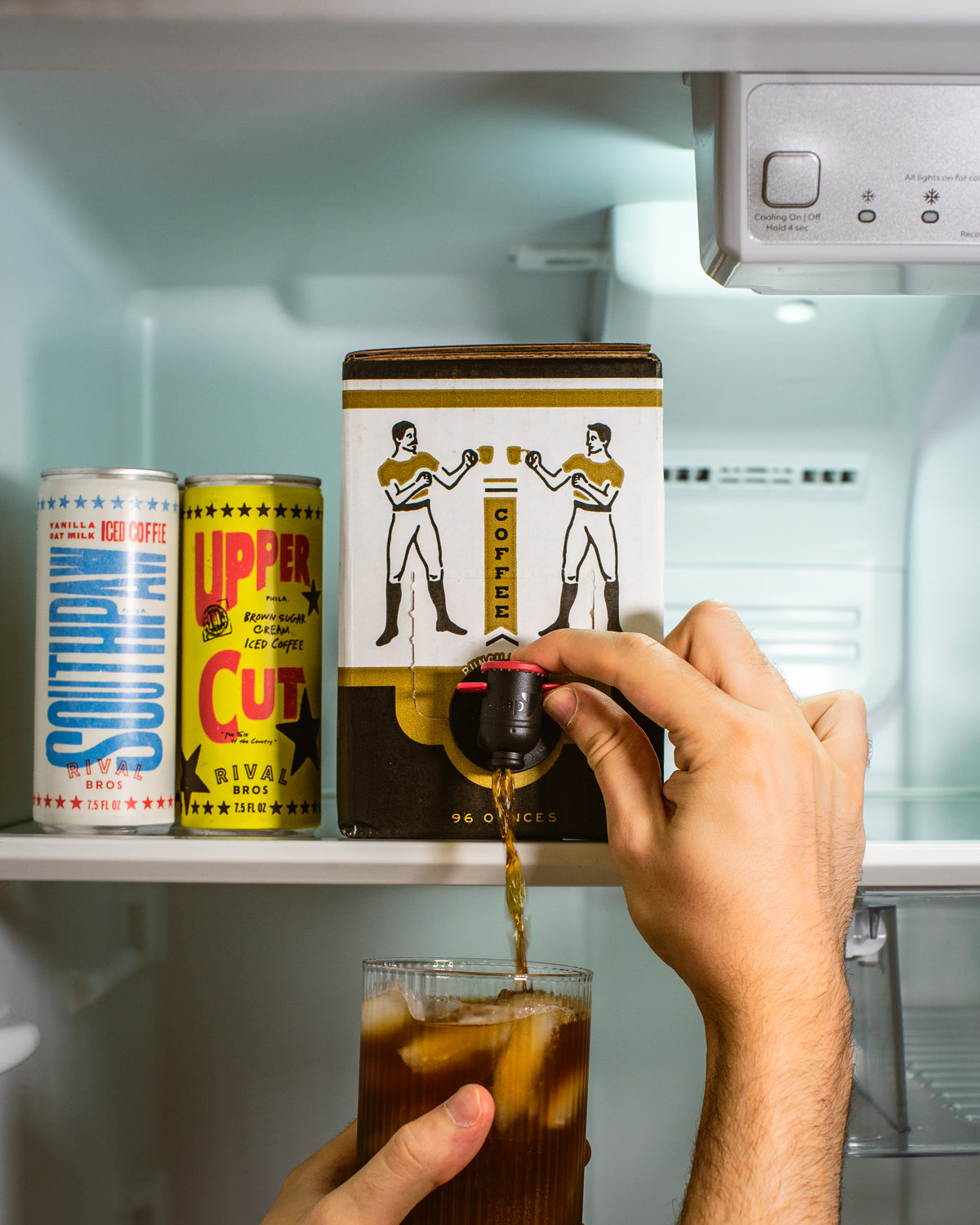 Black Top 96oz Cold Brew Fridge Pack